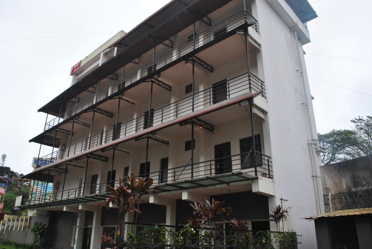 Daswal B&B Hotel Madikeri Exterior photo