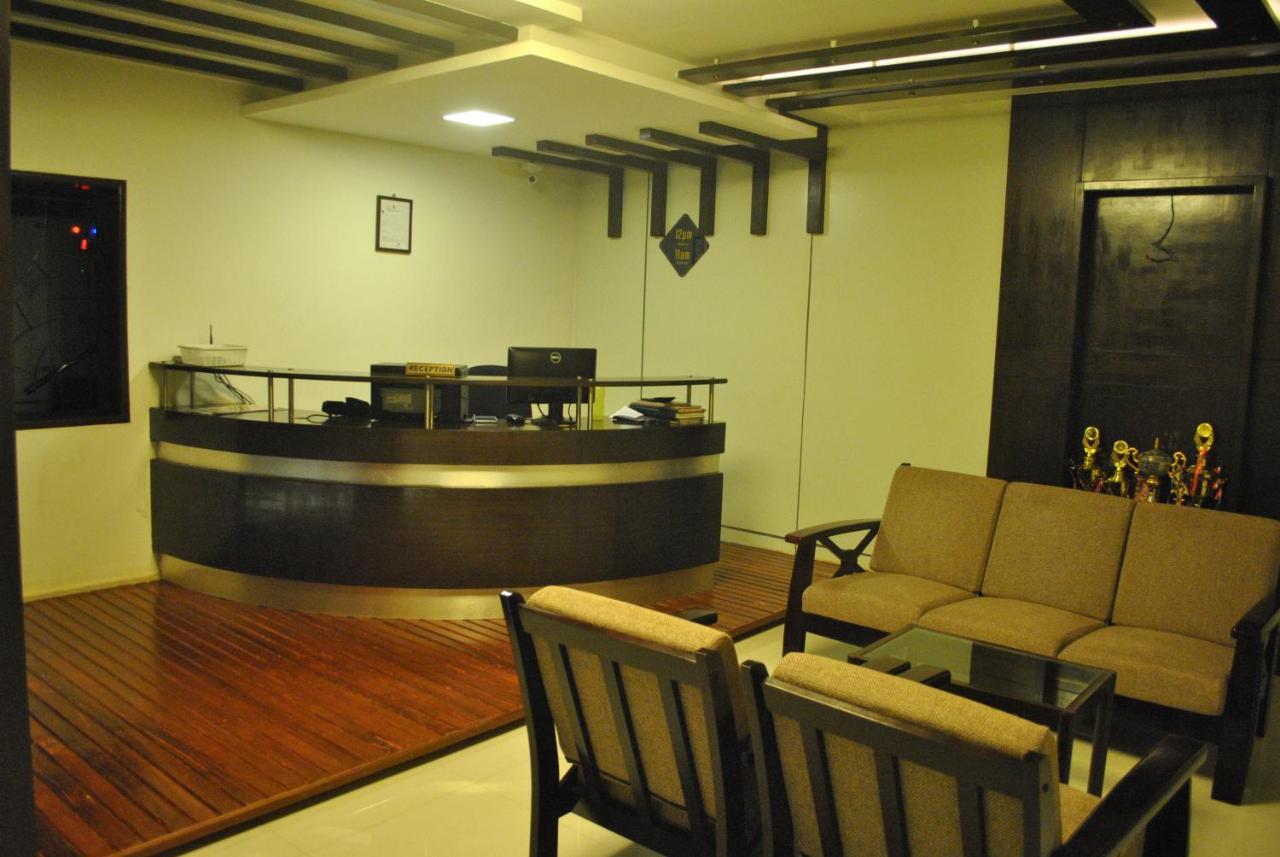 Daswal B&B Hotel Madikeri Exterior photo