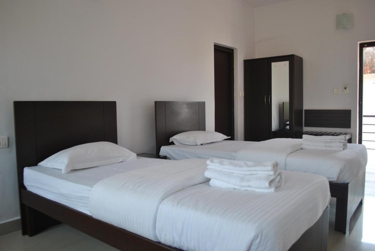 Daswal B&B Hotel Madikeri Exterior photo